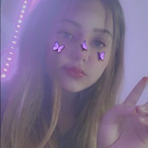 Meet your Posher, Alivia